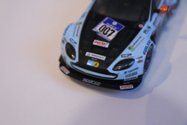 Carrera Digital 132 Aston Martin V12 Vantage GT3 nr. 30666.  Gebruikte slotcar.