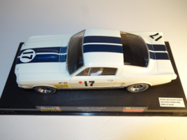 Revell Shelby GT-350R nr. 08369.  Nieuw !