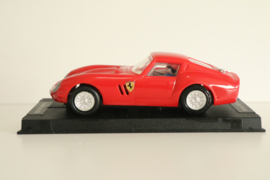 Cartronic Ferrari 250 GTO rood nr. 36/04080 in OVP.