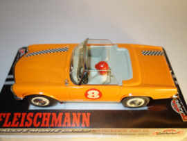 Fleischmann Auto-Rallye. Mercedes 280SL oranje nr. 3260 in OVP.