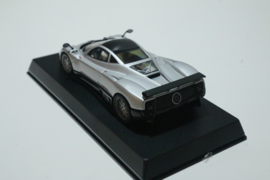 MB SLOT Pagani Zonda F 2005 zilver nr. A0702 in OVP.