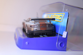 Scalextric Aston Martin DBR9 Gulf weathered versie #009 C2965 in OVP.