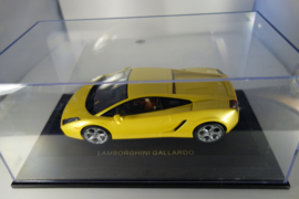 1:24  Auto-Art Lamborghini Gallardo geel metallic   nr. 14031