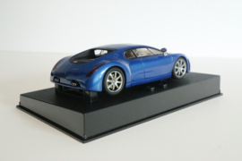 1:32 Auto-Art Bugatti  EB 18.3 Chiron blauw nr. 13391 in OVP.