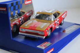 Carrera Digital Plymouth Road Runner No.25 Rood/Goud nr. 31059 in OVP