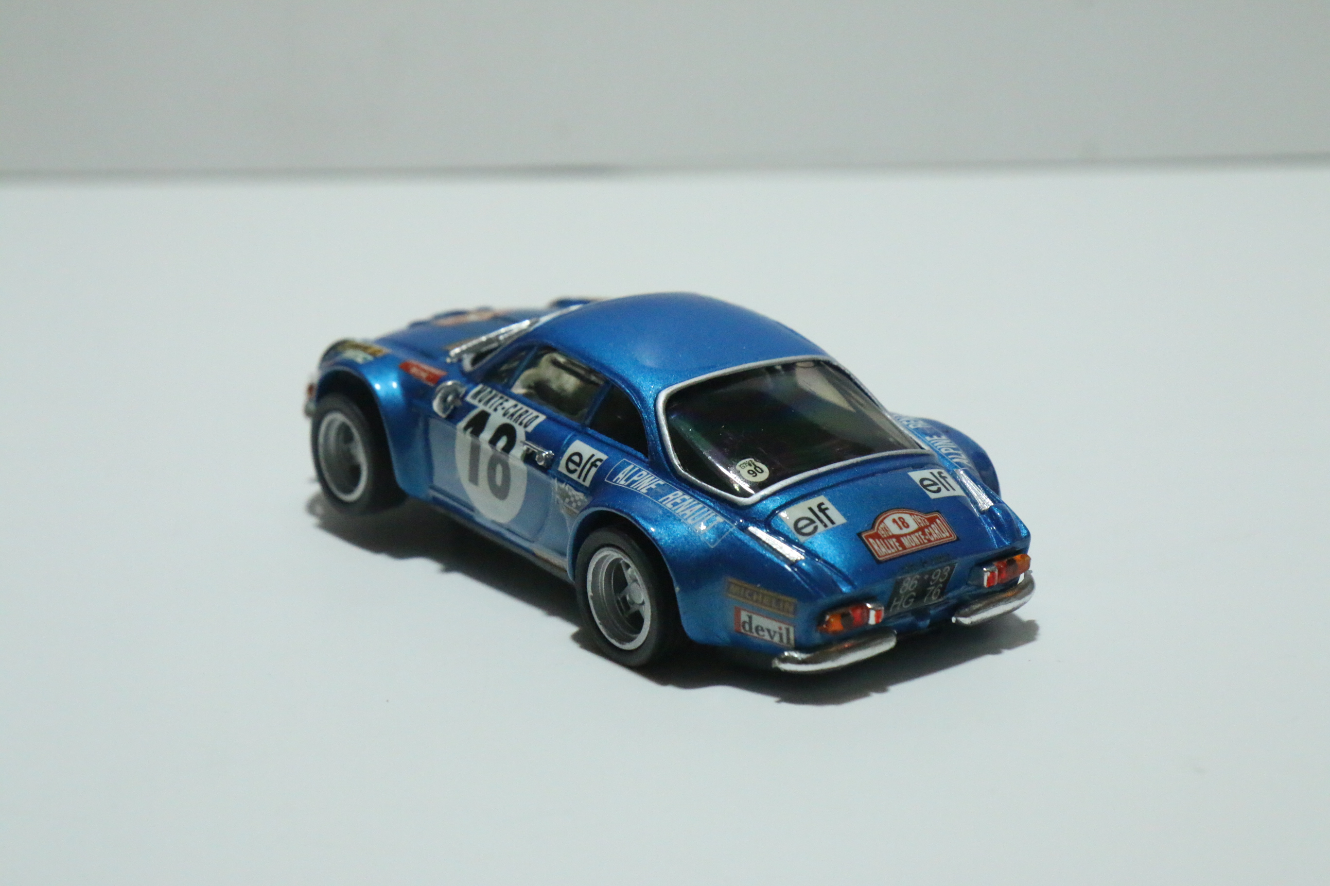 TEAMSLOT Renault Alpine Blauw No.18 nr. 10701 in OVP!