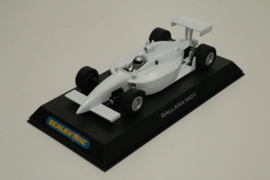 Scalextric Dallara Indycar nr. C2548 Plain White Nieuw in OVP.