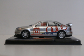 Ninco Audi A4 Touring car 'Repsol' No.44 nr. 50137 in OVP.