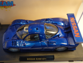 Team-Slot  Nissan R390GT1   metallic blauw. nr. 10801