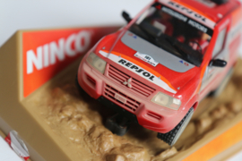 Ninco Mitsubshi Pajero Qatar dirt uitvoering No.101 nr. 50363 in OVP!