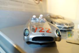 Scalextric Legends 722 Mercedes-Benz celebrating the 1955 Mille Miglia.  Limited Edition nr.C2783A in OVP. Nieuw!