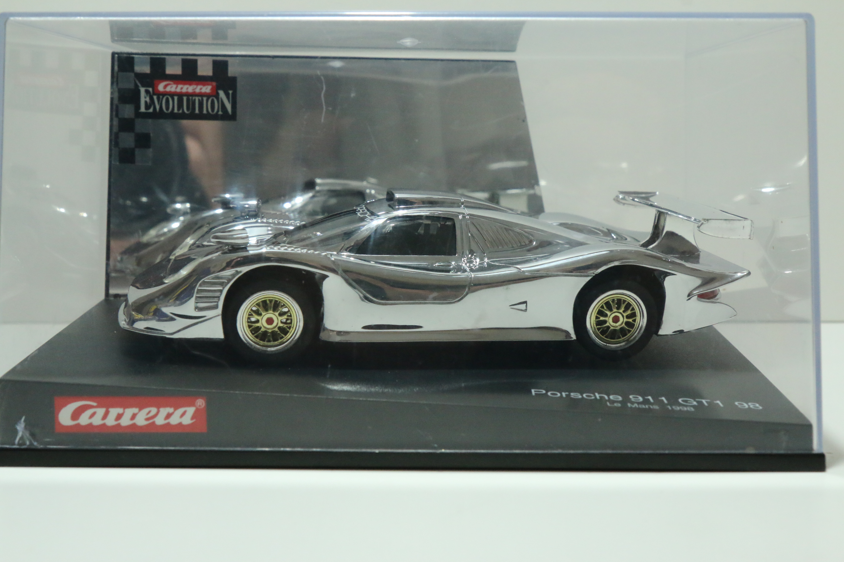Carrera Evolution Porsche 911 GT1 1998 Chrome nr. 25414 Pre productie model