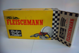 Fleischmann Auto-Rallye. Bocht 3111.  10 stuks in OVP geel