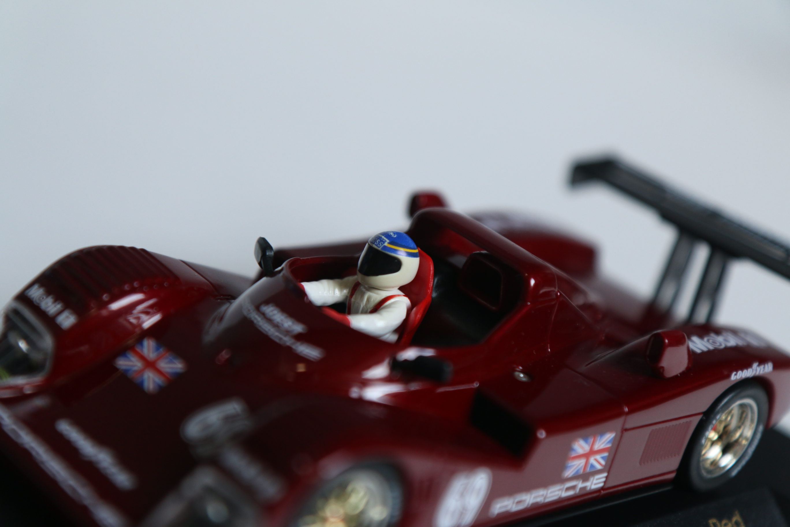 FLY Joest Porsche UK Special Edition Red No.69 nr. E41 in OVP!