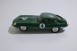 Scalextric Classic Lister Jaguar groen  C56