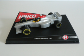 Ninco Jordan Peugeot 197 F1 Zilver nr 50172 in OVP!