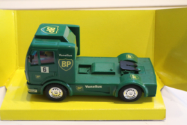 SCX Truck Mercedes-Benz BP groen nr. 83640 in OVP. Nieuw!