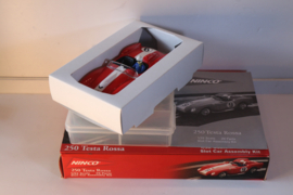 Ninco  Ferrari 250 Testarossa Rood bouwkit nr. 50470 in OVP Gebouwd!