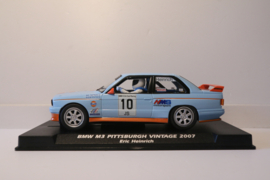 FLYSlot BMW M3 E30 Pittsburgh Vintage 2007 GULF No.10 nr 038106 in OVP.