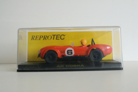 Reprotech AC Cobra Oranje/Geel No.6 nr. RT/1963 in OVP.