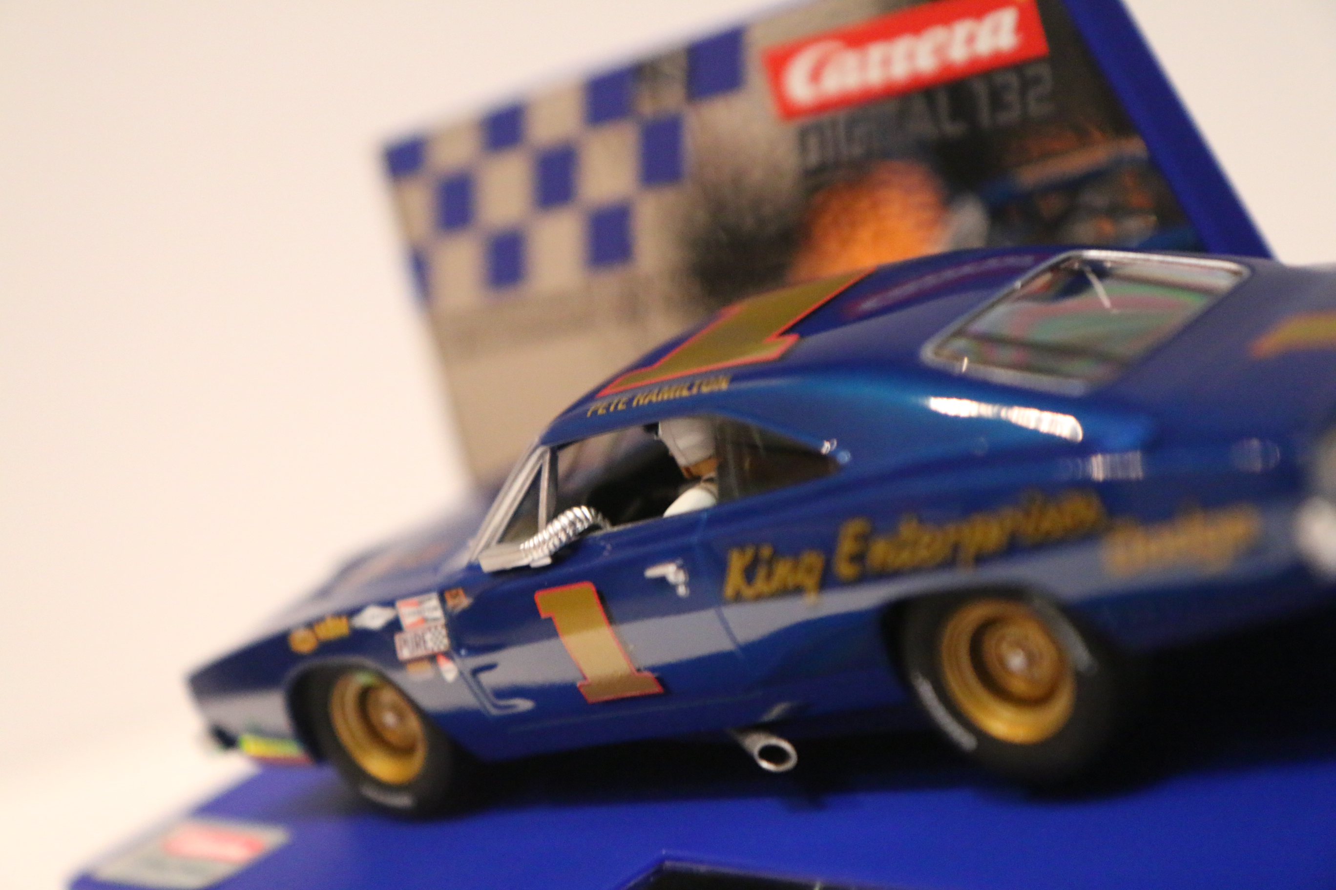 Carrera Digital 132 Dodge Charger 500 blauw/goud No.1 nr. 30982 in OVP!