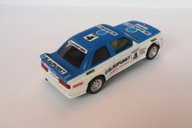 SCX BMW E30 M3 Wit/Blauw No.4 Blaupunkt nr. 83390