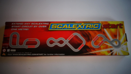 Scalextric Start  2 x lange rechte baandelen C8527.  Nieuw in OVP