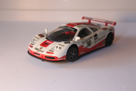 Ninco Mclaren F1 GTR  Wit/Rood #30 nr. 50153/  Bespeeld