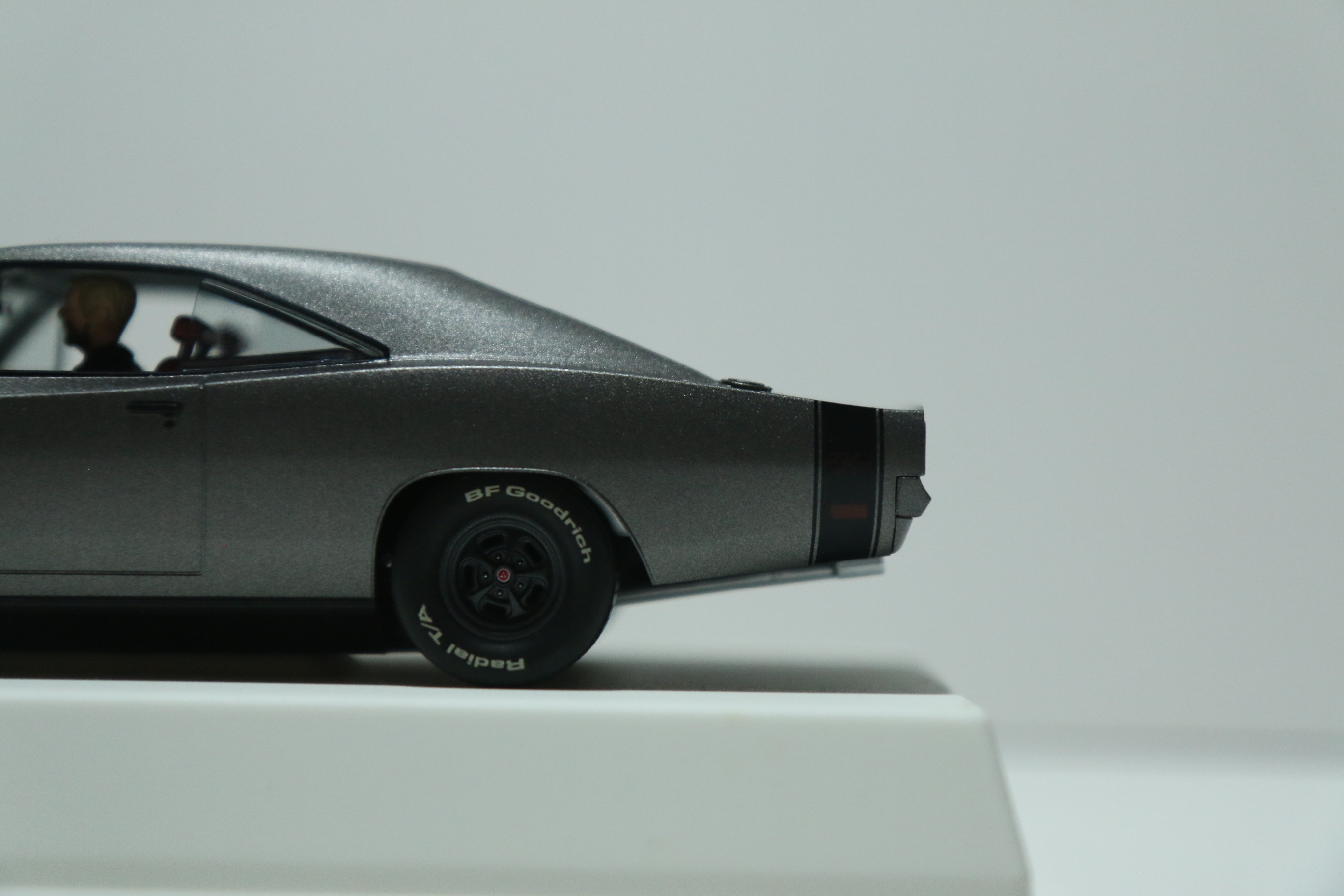 Pioneer Dodge Charger STEALTH Limited Edition nr. P092 in OVP!