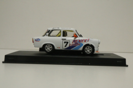 Revell Trabant 601 TLCRC Wit No.7 nr. 08332 in OVP. Nieuw!