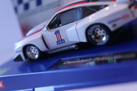 Carrera Digital 132 Chevrolet Dekon No.1 Wit/blauw/rood nr. 30850 in OVP.