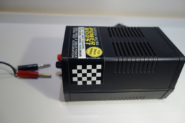 Zwarte PDS Slotcar Racing Power Boost 6-standen transformator. nr. PS2122PDS