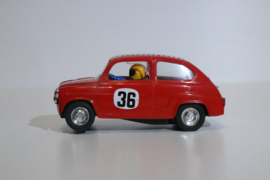 Scalextric Classic Seat 600 rood   ref.nr. 8333.