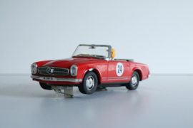 Scalextric Classic Mercedes 250 SL nr. 8353 Limited Edition in OVP.