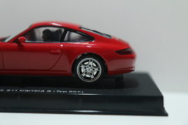 Auto-Art 1:32 Porsche 911 Carrera S (997) rood nr. 13181 in OVP.