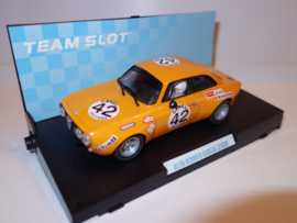 Teamslot Alfa Romeo Giulia GTAM No.42 Oranje.  nr. 11604 in OVP. Nieuw!