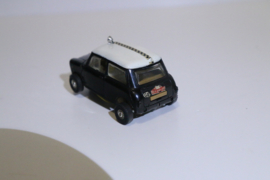Scalextric Classic Mini Cooper Rally Zwart/Wit nr. C7 in OVP.