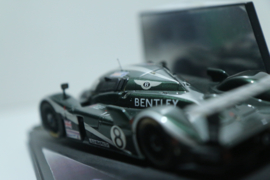 LE MANS miniatures Bentley EXP Speed 8 Le Mans 2003 nr. 132017M-GL No.8 in OVP.