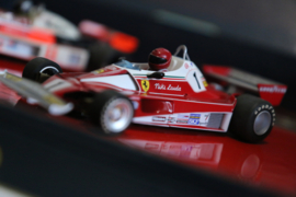 Scalextric F1 1976 Mclaren Ford M23 (Hunt) Ferrari 312T2 (Lauda) nr. C2558A Limited Edition in OVP. Nieuw!