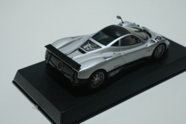 MB SLOT Pagani Zonda F 2005 zilver nr. A0702 in OVP.