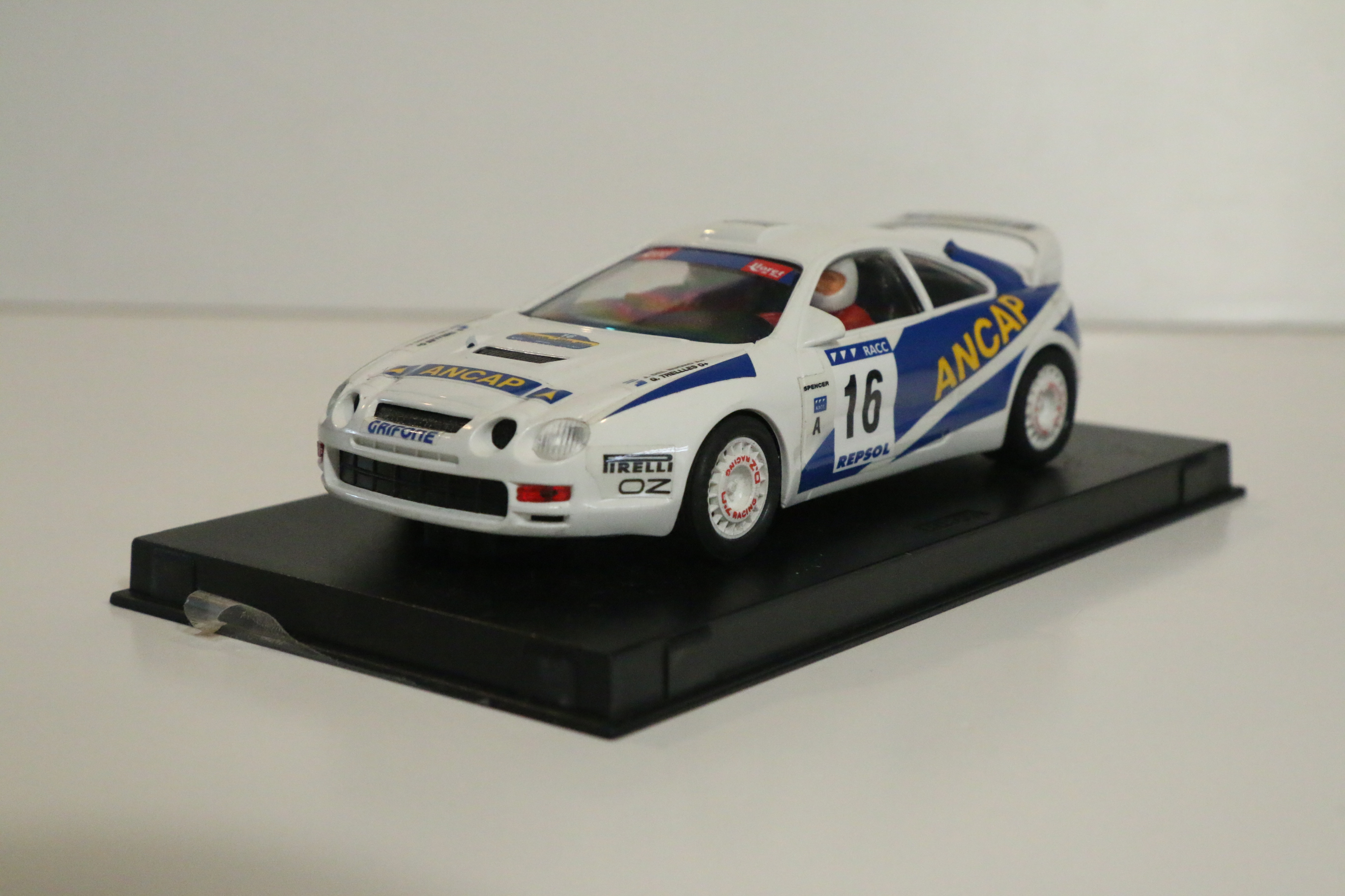 Ninco Toyota Celica wit/blauw No.16 nr 50120