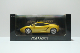 Auto-Art 1:32 Lamborghini Gallardo Geel nr. 13161 in OVP.