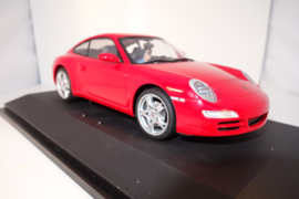 1:24  Porsche 911 Carrera S ( Typ 997)  rood nr. 14121