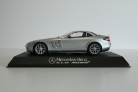 Scalextric DIGITAL Mercedes McLaren SLR.  C2632D in OVP. Nieuw!