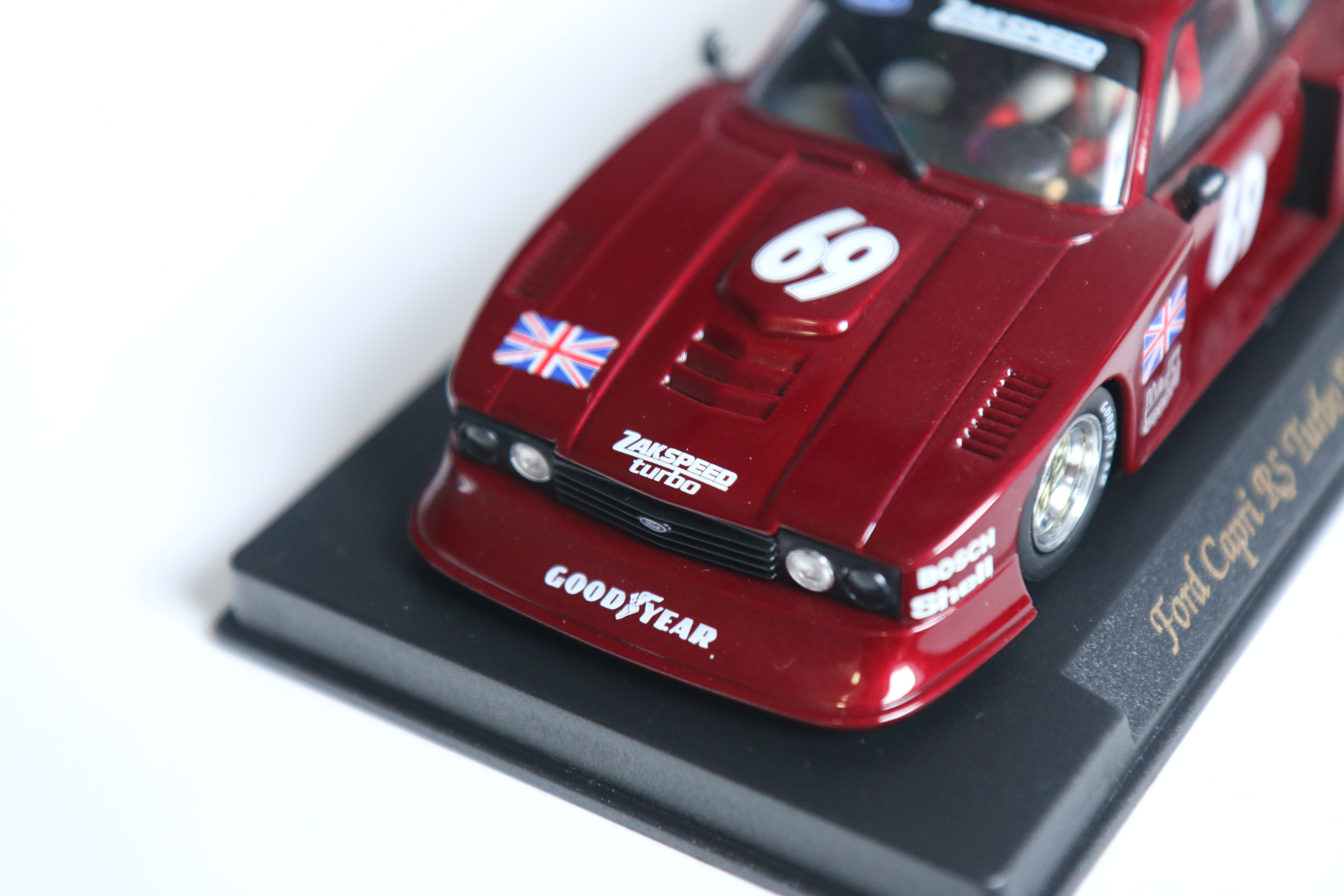 FLY Ford Capri RS Turbo UK Special Edition Red No.69 nr E141 in OVP!