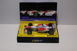Scalextric Toyota TF102 F1 #25 L.E C2456A in OVP.