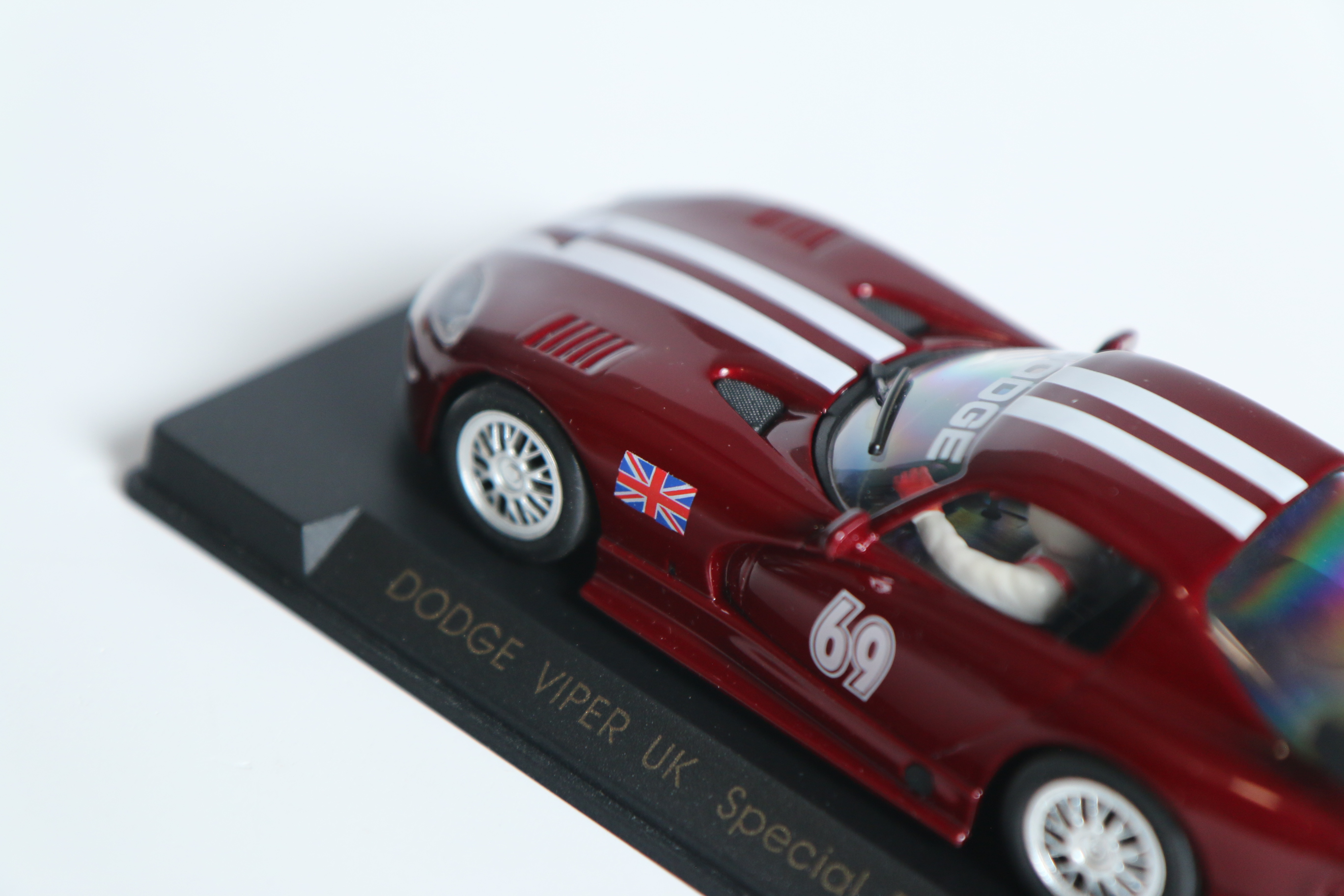 FLY Dodge Viper UK Special Edition Red No.69 nr E4 in OVP!