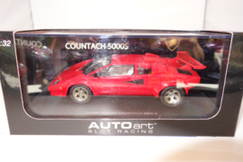 1:32  Lamborghini Countach 5000S  rood   nr. 13091