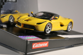 Carrera Evolution Ferrari La Ferrari Geel nr. 27458 in OVP.