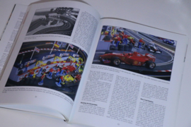 Racing and Collecting Slot cars boek by Robert Schleicher